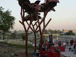 La escultura Bosque In-móvil fue elegida en la primera Bienal Internacional de Escultura Guadalajara. E. BARRERA  /