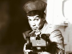 En la imagen una de las primeras fotografías de Mario Moreno “Cantinflas”, tomada por Armando Herrera. ESPECIAL  /