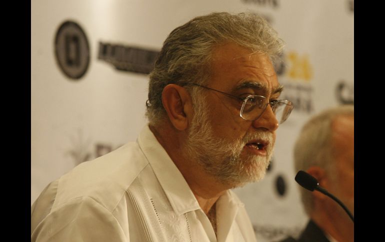 Iván Trujillo apuntó que hay que celebrar que las universidades públicas ven a la extensión de la cultura como una obligación.M.FREYRÍA  /