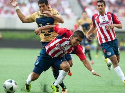 Las Chivas tendrán que dar un gran partido este mediodía si quieren llegar a la final. ARCHIVO  /