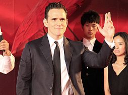 El actor estadounidense Matt Dillon fue recibido con aplausos en la alfombra roja de apertura del Festival de Cine de Shanghái. AP  /
