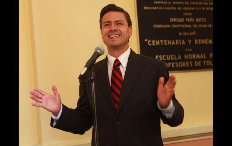Labastida Ochoa dijo que Peña Nieto es exitoso y carismático. ARCHIVO  /