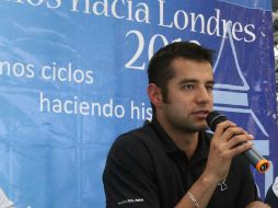 El pentatleta, Oscar Soto, durante la conferencia de prensa de cara a los Juegos Olímpicos Londres 2012.. NOTIMEX  /