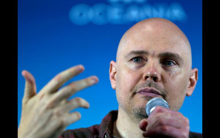 Billy Corgan, de The Smashing Pumpkins platica en la Ciudad de México sobre su nueva producción ''Oceania''. AP  /