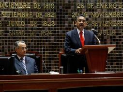 El priista Roberto Marrufo dijo que el desprestigio de la LIX Legislatura se dio por malos manejos y desafortunadas declaraciones.  /