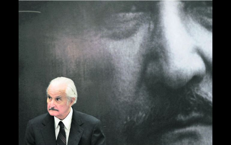 Infaltable. Carlos Fuentes participó en la FIL desde los inicios, en esta edición serán sus amigos quienes lo hagan presente. REUTERS  /