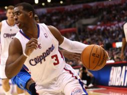 Chris Paul logró cifras dobles de 19 puntos y 16 asistencias. AFP /