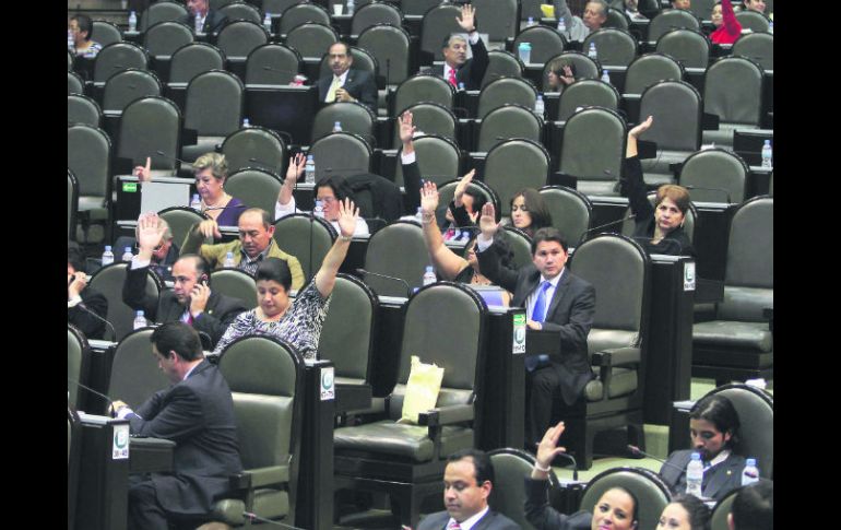 Se busca que cuando las personas afectadas estén imposibilitadas de ejercer su derecho, se transfiera a su cónyuge. NTX /