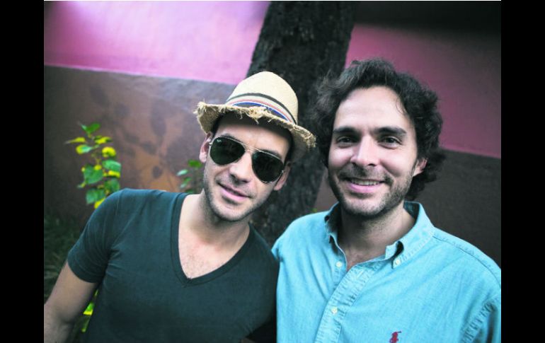 Diego Cadavid y Manolo Cardona disfrutan del éxito de ''El cártel de los sapos''. EL INFORMADOR /
