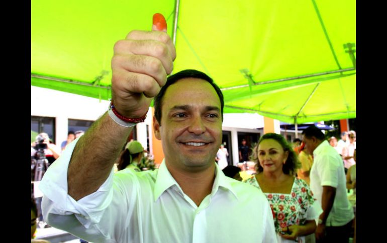 El candidato de la coalición del PRI, PVEM y Panal a la Presidencia Municipal de Cancún, Paul Carrillo de Cáceres. NTX /