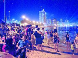 La historia de la serie se centra en la vida social de una escuela privada de Acapulco.  /