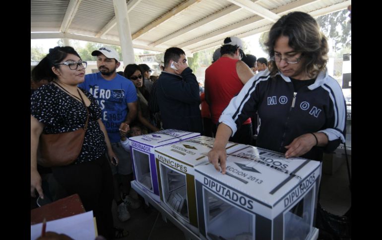 Reconocen la disposición de la radio y la TV para fortalecer el modelo de comunicación política. ARCHIVO /