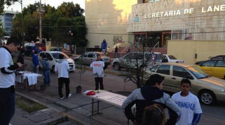 Además de las intervenciones en calles, el colectivo está en la planeación de foros e invitan plantar árboles. Foto: @ciudadintegral. ESPECIAL /