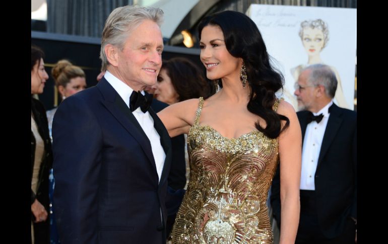 La pareja recientemente hizo su primera aparición pública en una alfombra roja. ARCHIVO /