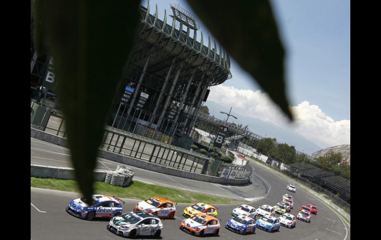 La carrera será demandante en el circuito Magdalena Mixhiuca, la última que se corre antes de su remodelación. ARCHIVO /
