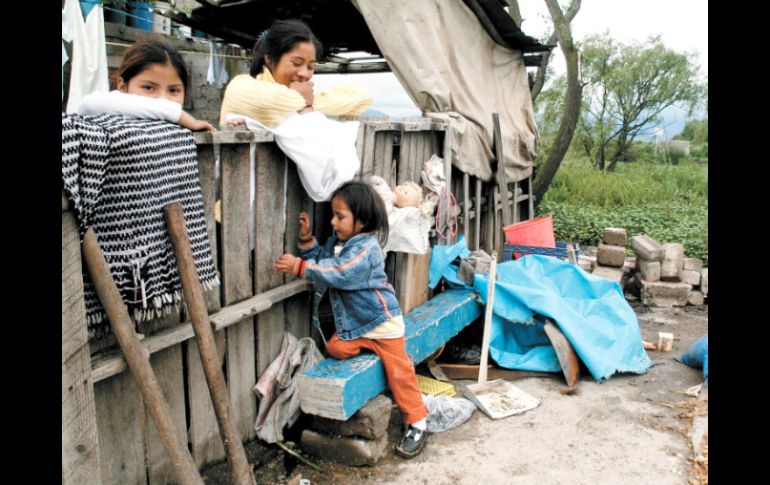 Las personas que viven en las zonas rurales se han visto afectadas por los grupos delictivos. ARCHIVO /