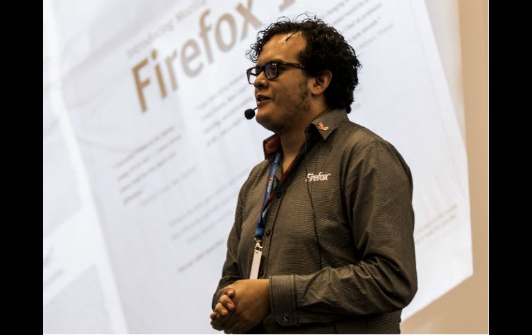 Luis A. Sánchez ayuda a enlistar algunos momentos claves en los primeros diez años de Firefox.  /