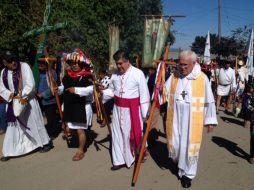 Los obispos Felipe Arizmendi, de San Cristóbal de las Casas, y Vera López, de Saltillo, toman parte en la protesta. SUN /