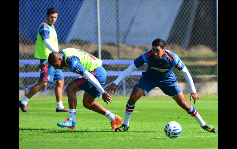 Araujo debe darle vuelta a la página para poder pensar en el no descenso. MEXSPORT / ARCHIVO