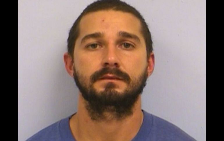 En marzo pasado, Shia LaBeouf fue acusado de violación de propiedad, desorden público y acoso. AP / ARCHIVO