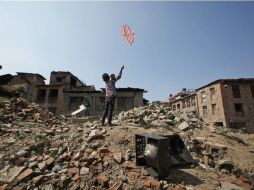 Sharma Oli, primer ministro nepalí, afirma que su país continúa paralizado por el sismo del pasado 25 de abril. AP / N. Shrestha