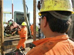 La AIE destaca que las reservas mundiales del crudo se encuentran en un momento récord con casi tres mil millones de barriles. EL INFORMADOR / ARCHIVO