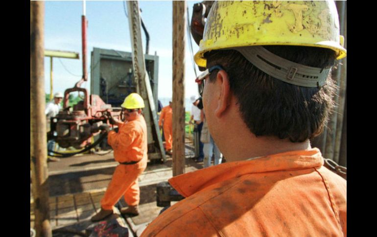 La AIE destaca que las reservas mundiales del crudo se encuentran en un momento récord con casi tres mil millones de barriles. EL INFORMADOR / ARCHIVO