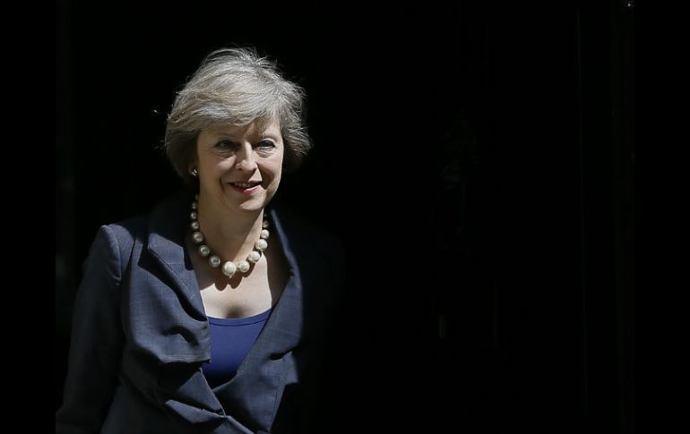 May, quien se encargará de las negociaciones de salida de la UE, es descrita como una mujer difícil y con feroz determinación. AP / ARCHIVO