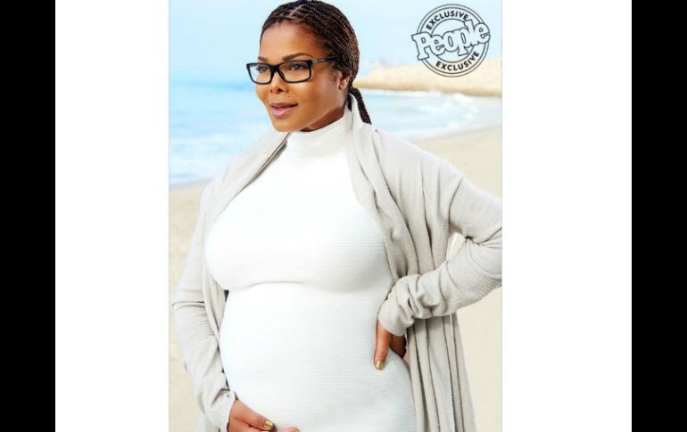 Janet Jackson, de 50 años, ha evitado los reflectores desde que supo que estaba embarazada. ESPECIAL / @people