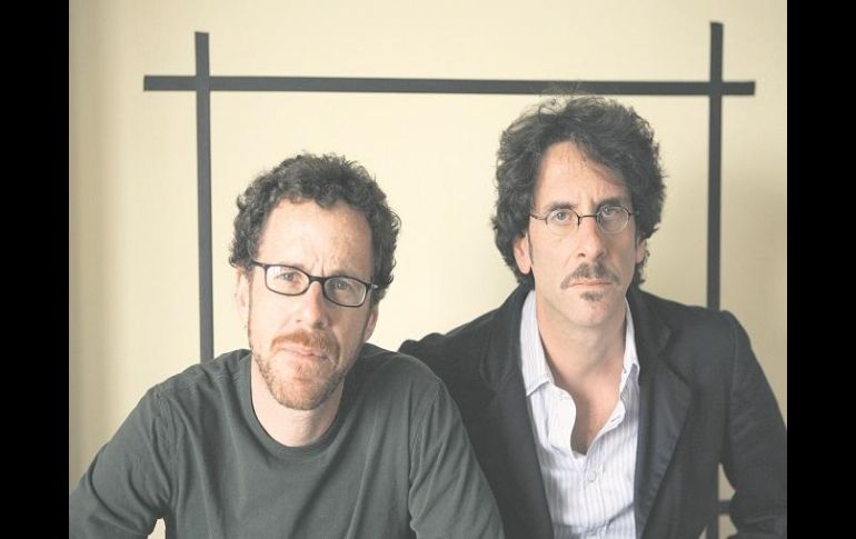 Talento. Ethan y Joel Coen se encuentran trabajando en un nuevo western. ESPECIAL /