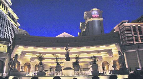 El Hotel Caesars Palace es uno de los centros de diversión más tradicionales de la ciudad. EL INFORMADOR / ARCHIVO