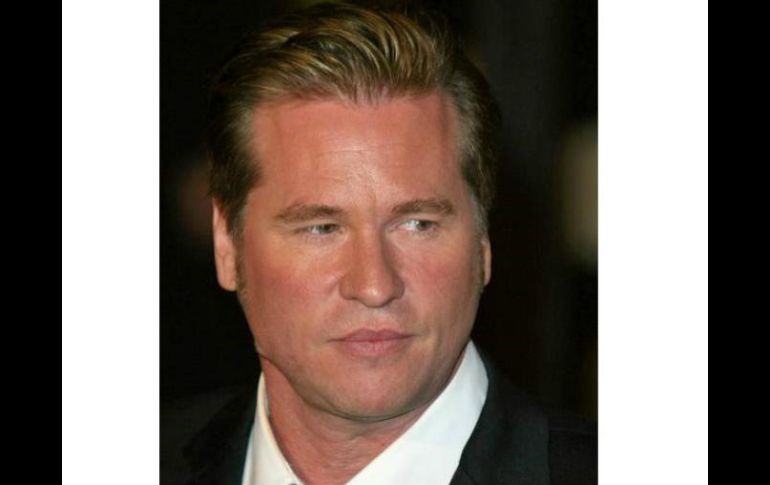 Kilmer interpretó a Jim Morrison en 'The Doors' y a  Batman en 'Batman eternamente'. FACEBOOK / Val Kilmer