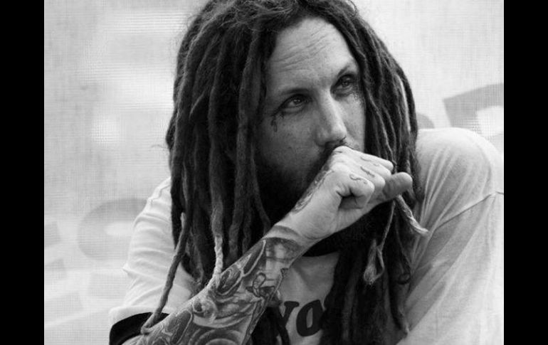 En el mesaje de Brian Head Welch se puede leer al guitarrista frustrado y enojado por la decisión de su compañero. FACEBOOK /