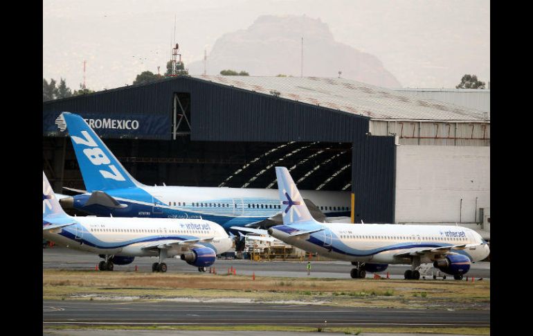 Un vuelo retrasado por más de cuatro horas se considerará cancelado y la aerolínea deberá reintegrar el costo del pasaje. NTX / ARCHIVO