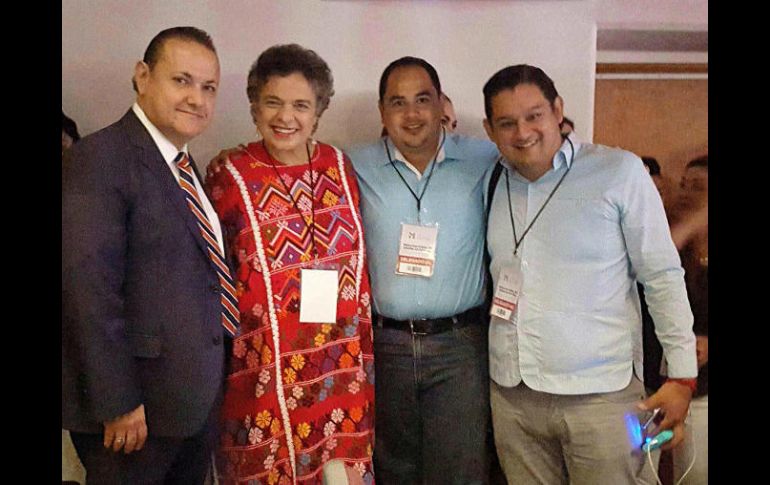 La Mesa Nacional Visión de Futuro se lleva a cabo en el PALCCO y ha citado a actores políticos y a más de mil militantes del PRI. TWITTER / @PRI_Jalisco_