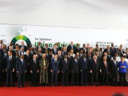 Jefes de Estado y delegados de Europa y África se dieron cita en Abiyán, Costa de Marfil. EFE/ L. KOULA