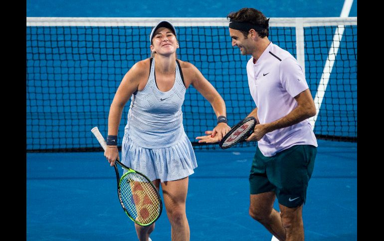 Belinda Bencic hizo lo propio ante Coco Vandeweghe, a la que venció por 7-6 (6) y 6-4, y entregó la victoria al combinado suizo antes del partido de dobles. AP / T. McDonough