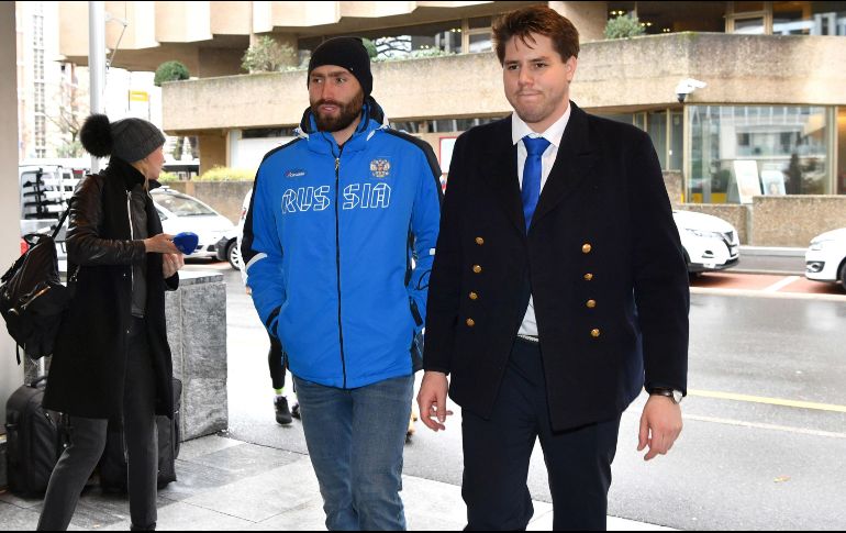 Se prevé que los veredictos sean presentados a partir del 30 ó 31 de enero; En la imagen el atleta ruso Alexander Rumyantsev llega a la corte. AFP / H. Cunninham