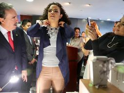 El líder parlamentario del tricolor ordenó a una de sus colaboradoras pagar el collar y un par de mancuernillas para él. SUN / L. Godínez