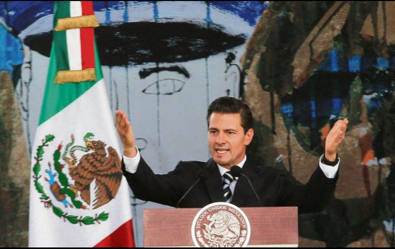 Enrique Peña Nieto buscó blindar a su partido frente a los casos de corrupción que se apilaban en la sede del tricolor al decir que eran simples “manzanas podridas”. NTX