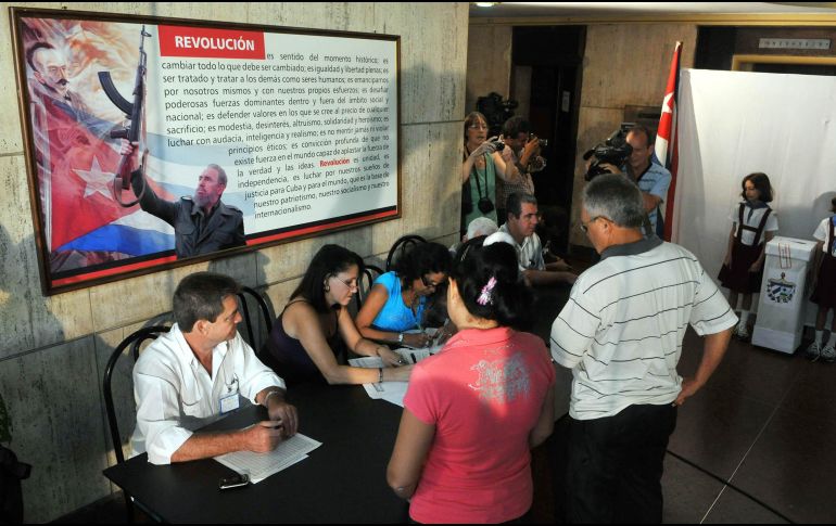 Orlando Gutiérrez explicó que se trata de una campaña de manipulación para escoger al sucesor del presidente Raúl Castro en las elecciones del próximo domingo. NTX/ ARCHIVO