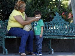 La mujer contagió a su hijo y a la cuidadora del menor; continúa el seguimiento del estado de salud. EL INFORMADOR / ARCHIVO