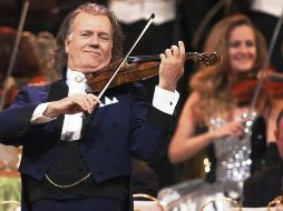 André Rieu. El músico disfruta su camino por la música y el cariño de los espectadores. AFP