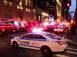 También se reportaron cuatro bomberos con lesiones leves. AFP / M. Alvarez