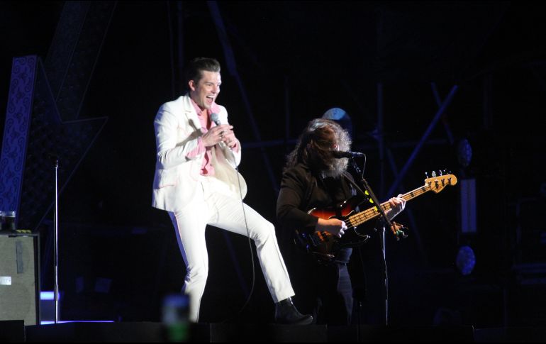 The Killers ofreció un eufórico concierto como los estelares del festival. EL INFORMADOR/G. Gallo