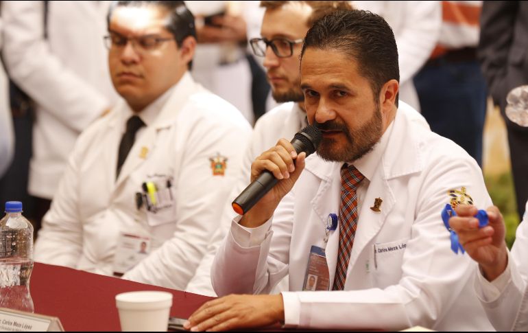 Los galenos se manifiestan en solidaridad con el caso de su colega acusado de homicidio en Oaxaca tras la muerte de un paciente a quien operó. EL INFORMADOR /G. Gallo