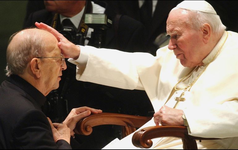 El predicador gozaba de los favores del Vaticano, pero resultó ser un drogadicto que abusaba sexualmente de sus seminaristas. AP / ARCHIVO