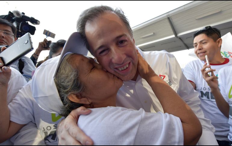 El video con el que reprochan a Meade data de 2017 cuando aún era secretario de Hacienda. NTX