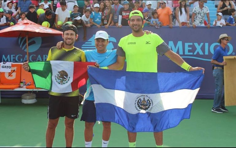 Arévalo y Reyes s impusieron por 7-6 y 7-5 al británico Brydan Klein y al sudafricano Ruan Roelofs. FACEBOOK/@JaliscOpen