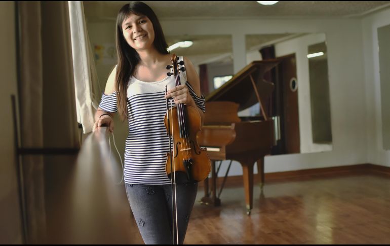 Música. Sofia Luna se muestra feliz por su futura participación. ESPECIAL
